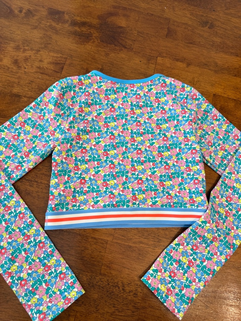 Mini Boden Multi Flowerbed Cropped Rash Vest Girls 7 Floral Swim Top - Picture 6 of 7